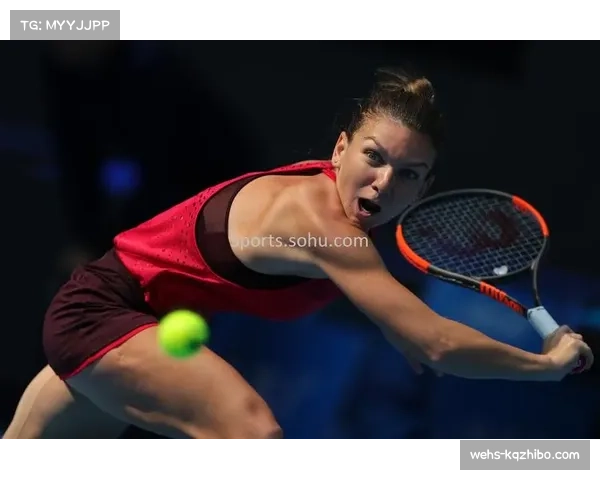 格斗之夜现场：俄罗斯新星在第三回合以一记罕见的转身肘击KO对手